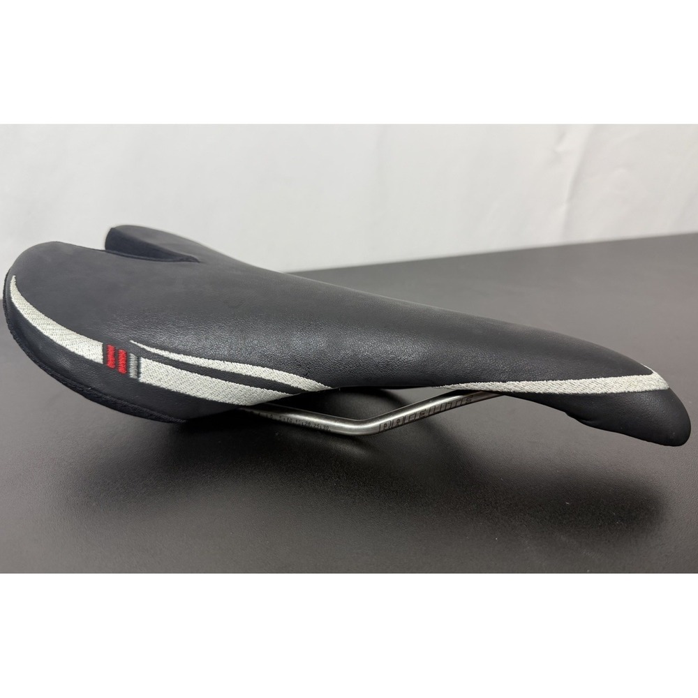 Bontrager Race Lite Titanium Bicycle Saddle Seat Black 210g Road MTB Racing Bike